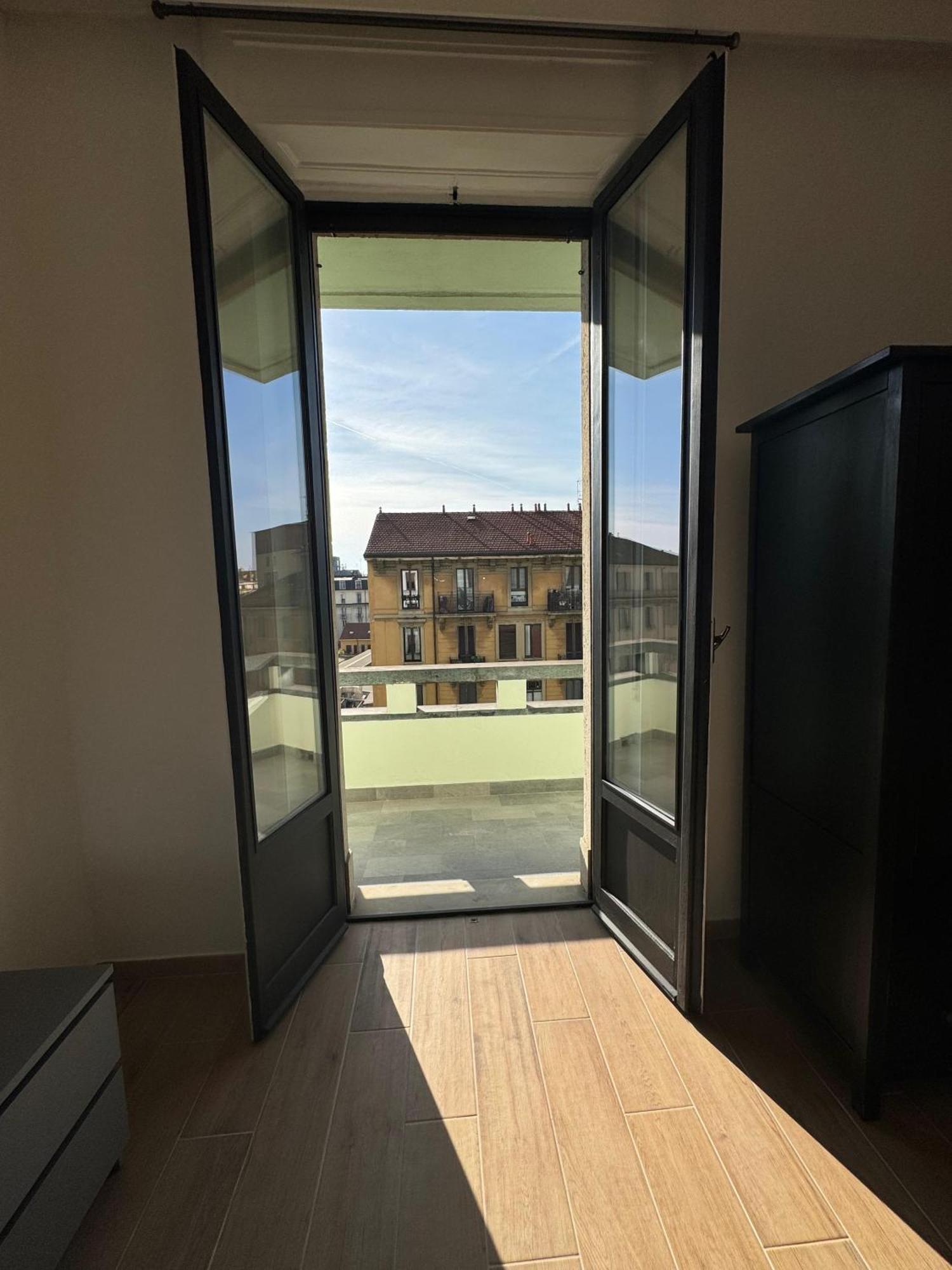 New Apartment With Balcony, Isola Bosco Verticale Milano Esterno foto