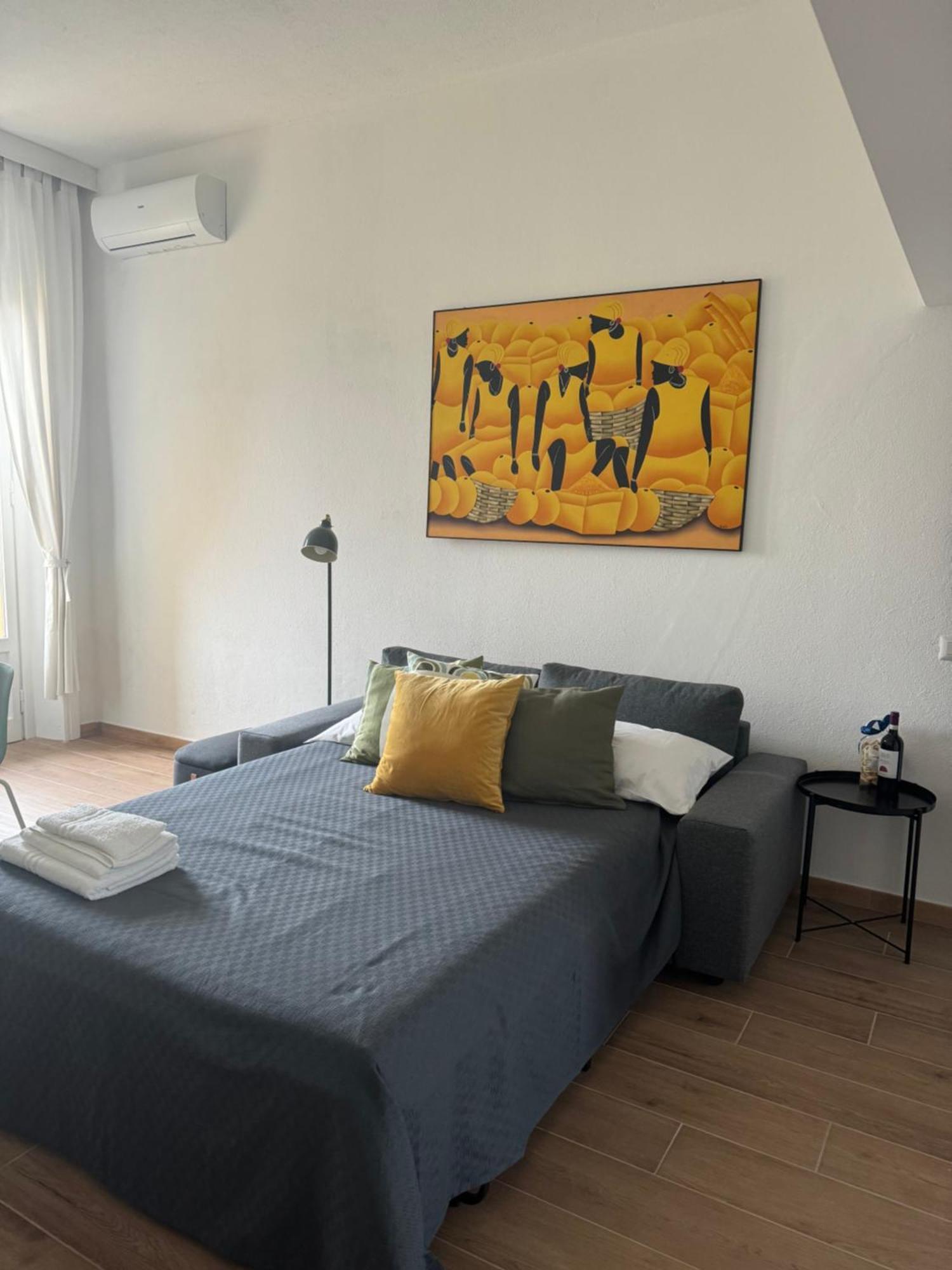 New Apartment With Balcony, Isola Bosco Verticale Milano Esterno foto